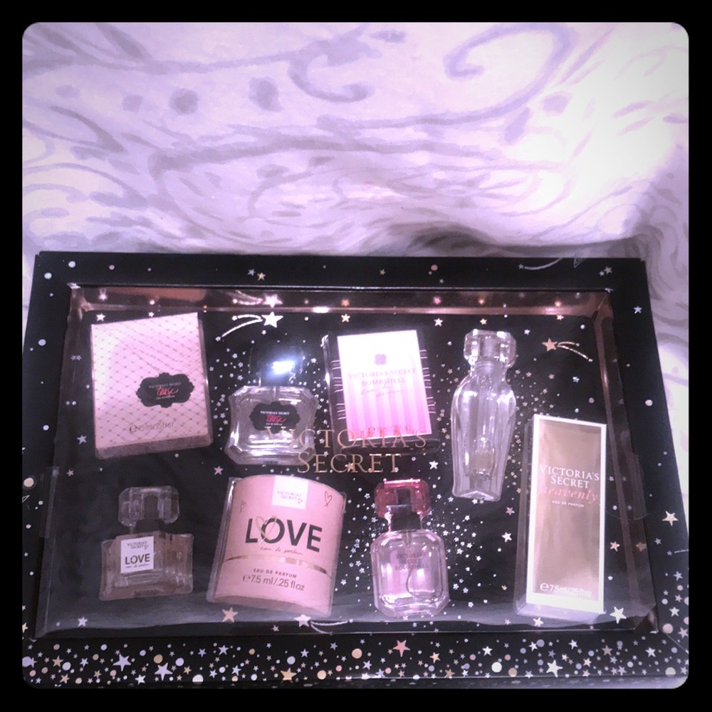 *brand new* Victoria secret parfum travel set